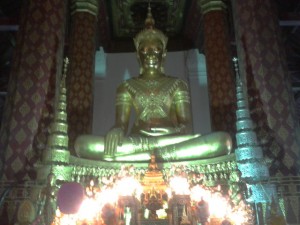 Buddha at Wat Na Phraname in Ayuthaya